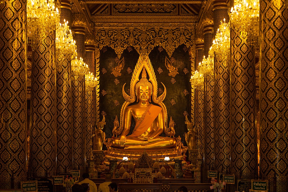 Phra_Phuttha_Chinnarat_(II) (1).jpg